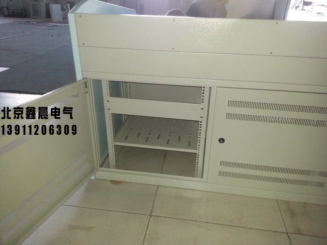 1617948036176731.jpg XC-9操作臺。3.jpg